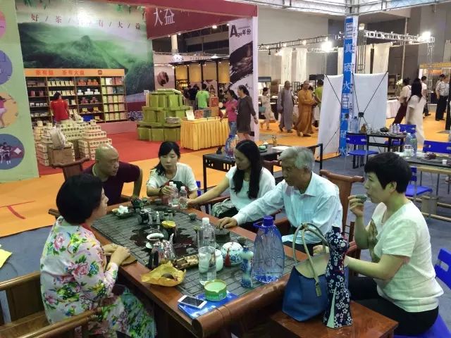 “真硒水”佛博会绽放独特品牌魅力