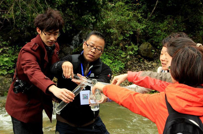 “真硒水”力助全国主流网络媒体“寻根探源”主题采访圆满结束