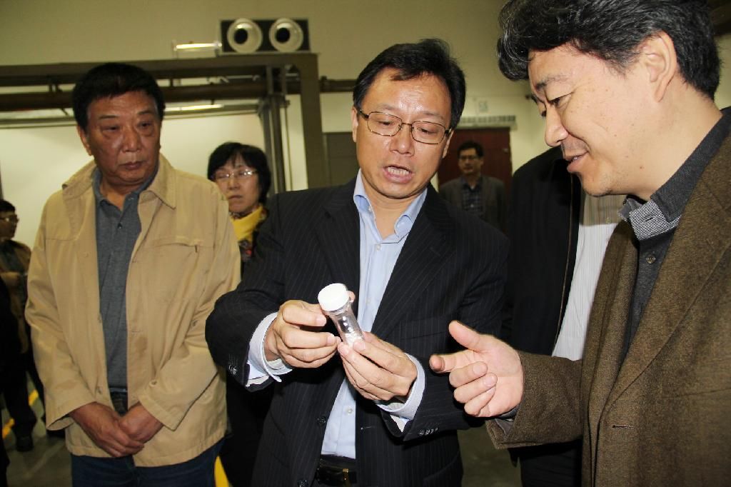 国家发改委率队考察“真硒水”生产园区