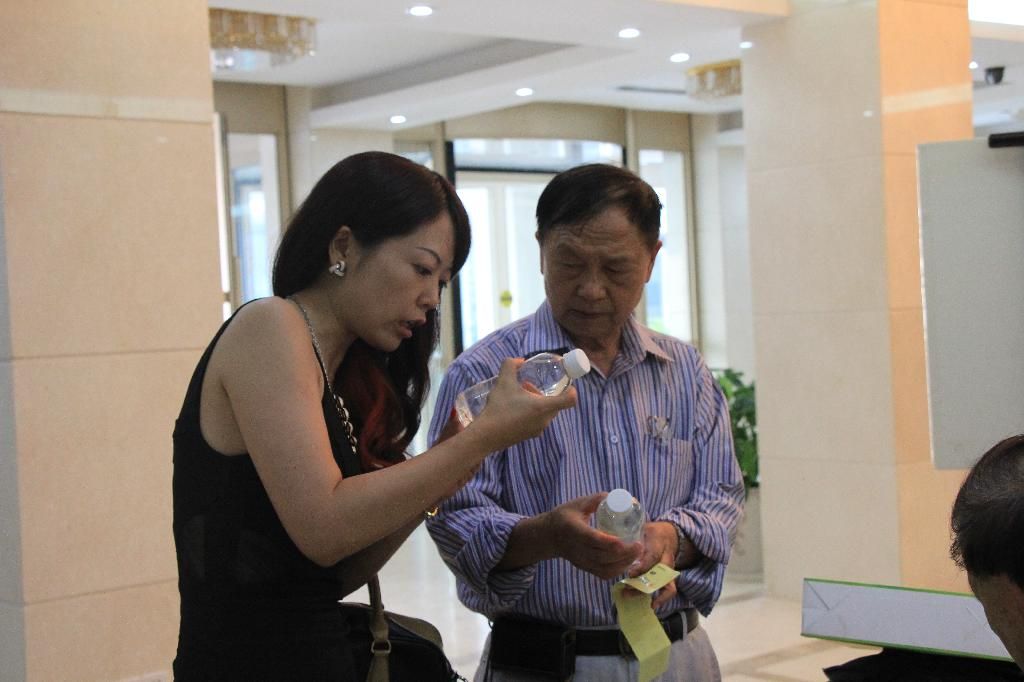 “真硒水”全程参与第八届中国西部肿瘤学术大会