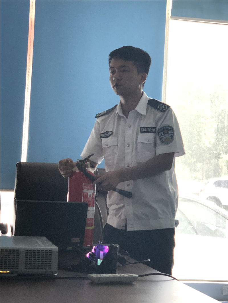 硒谷公司落实开展第十七个全国安全生产活动