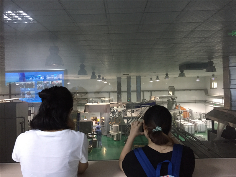 硒谷公司携三秦都市报开展学习《梁家河》精神宣讲会